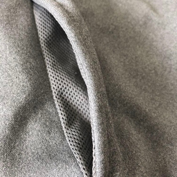 Nike Thermal Hoodie - Picture 2 of 2